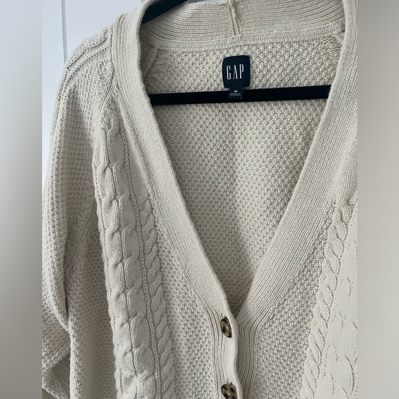 Gap Knit Cardigan - Picture 4 of 9